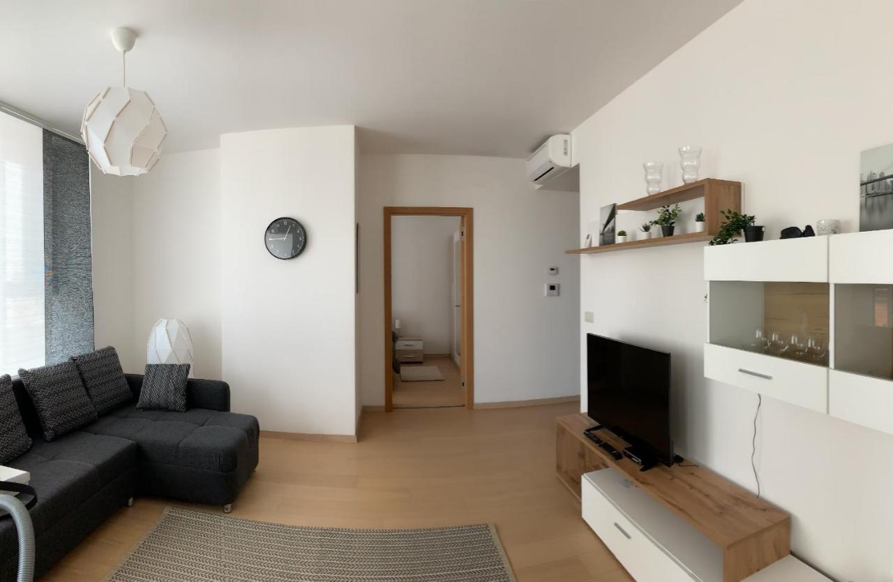 Apartments05 In New Building With Free Parking Panorama - Amazing View Close To Old Town Appartement Bratislava